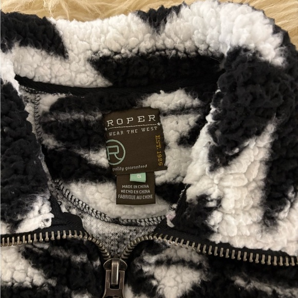Roper Aztec 1/4 Zip Black and White Polar Fleece Pullover Oversized Jacket - Picture 5 of 5